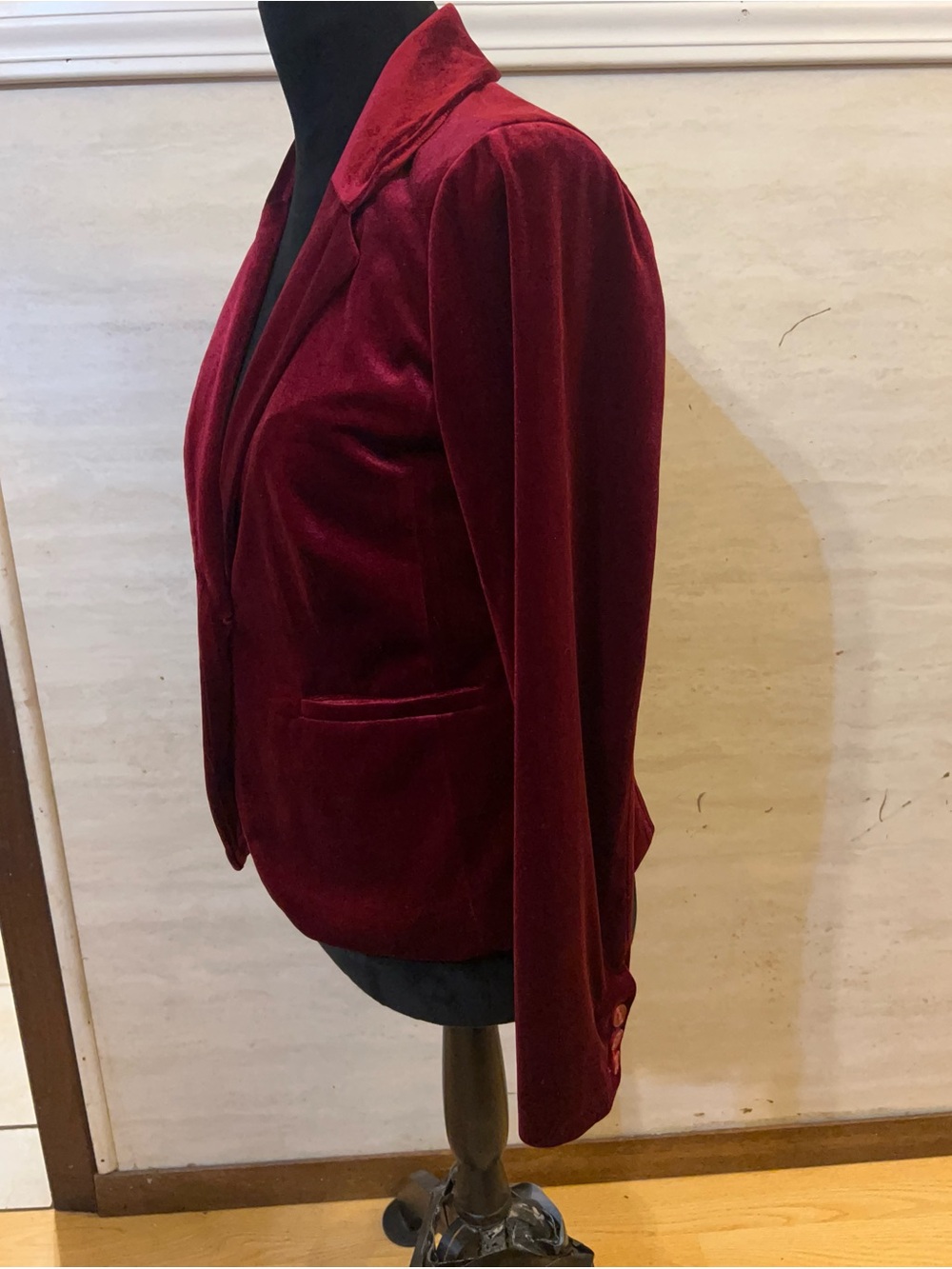 ModCloth Burgundy Velvet Blazer - Picture 3 of 11